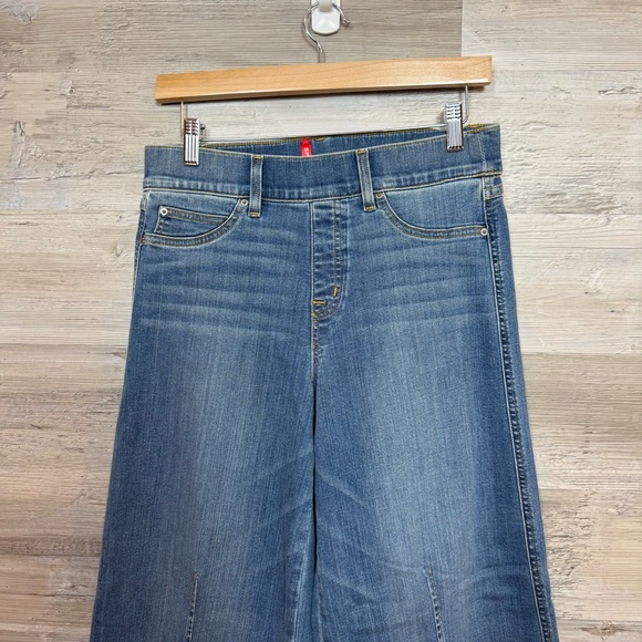SPANX Seamed-Front Wide Leg Jeans - Blue Pull-On Shaping Denim - Size M - Picture 8 of 13